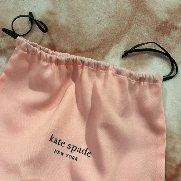 Kate Spade Flower Jacquard Bijou Cherry Crossbody Trunk Bag Brand New w Dustbag - Picture 13 of 16